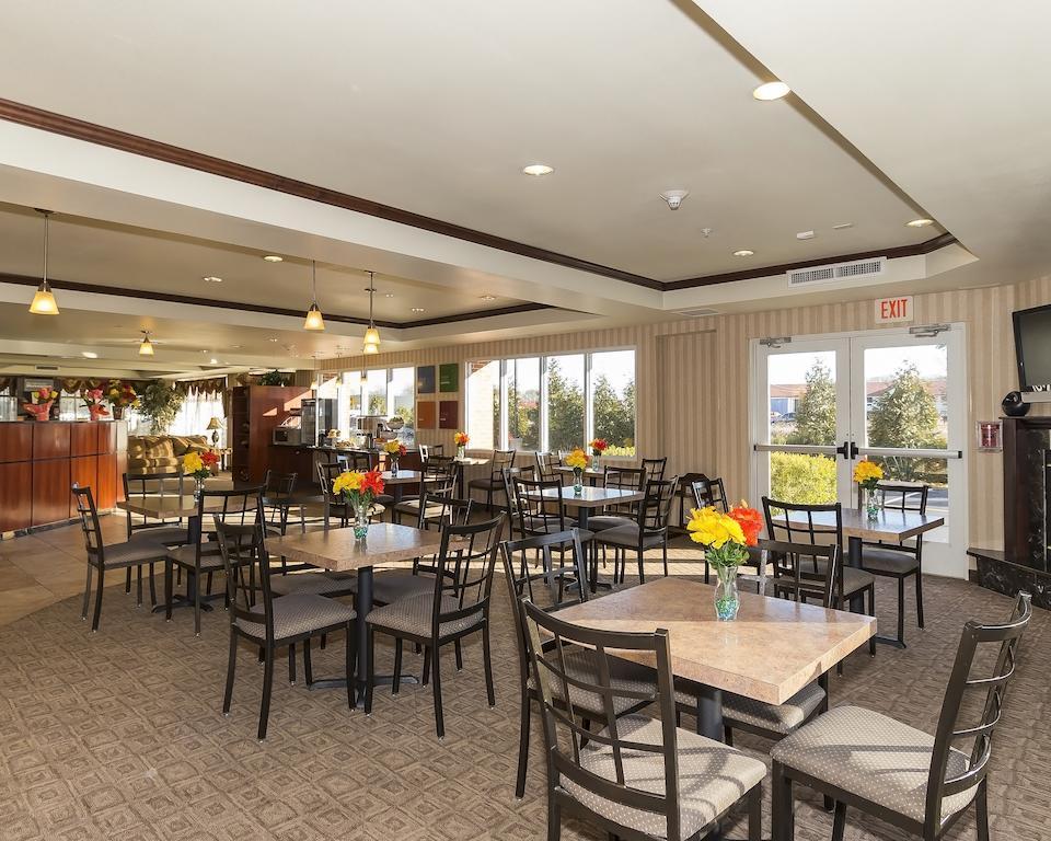 Comfort Suites Seaford Buitenkant foto