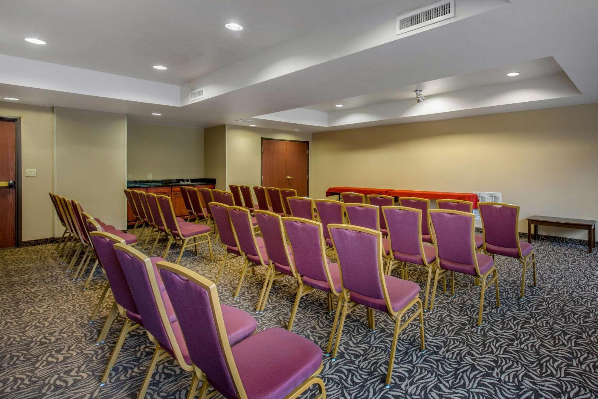Comfort Suites Seaford Buitenkant foto