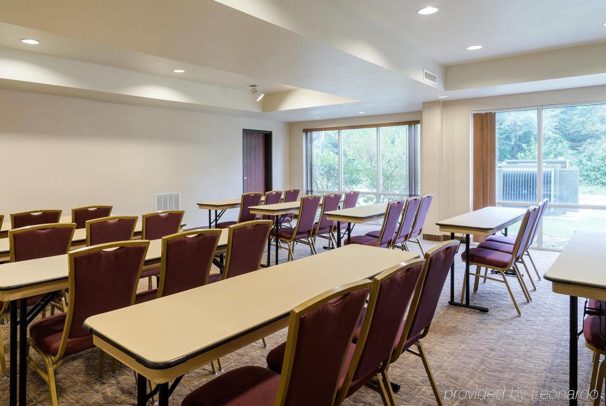 Comfort Suites Seaford Buitenkant foto